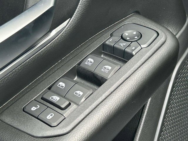 New 2027 RAM 1500 4x4 Crew Cab image 20