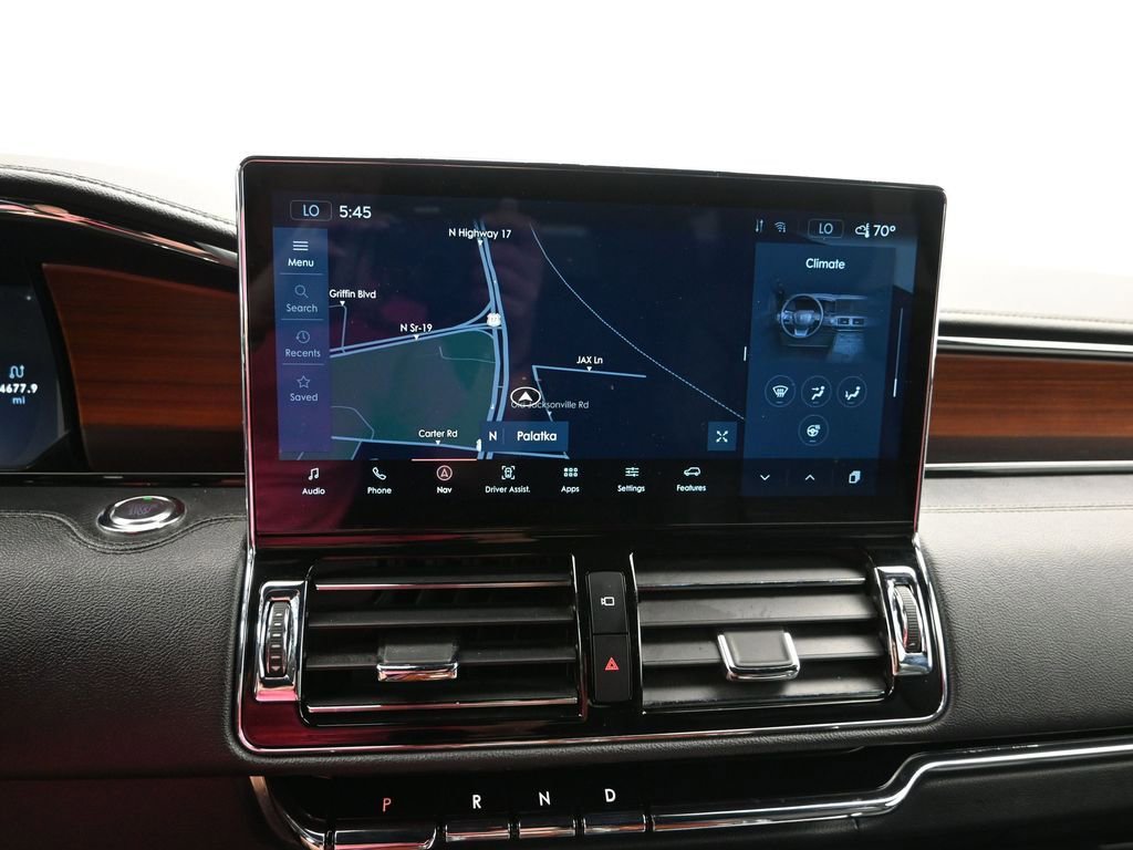 Used 2024 Lincoln Navigator Reserve image 17