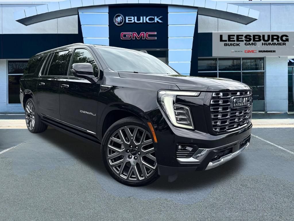 Used 2025 GMC Yukon XL Denali Ultimate AWD/4WD image 1
