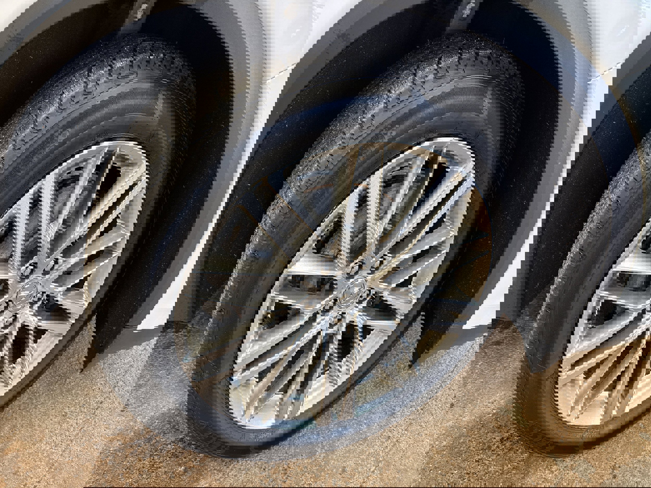 Used 2023 Acura MDX SH-AWD w/ Advance Package image 23