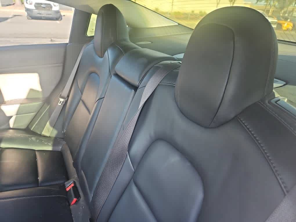 Used 2018 Tesla Model 3 RWD image 12