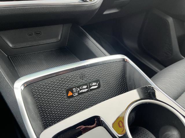 New 2026 Chevrolet Equinox LT w/ Convenience Package II image 16