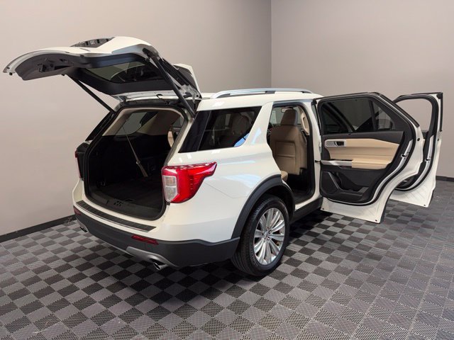 Used 2021 Ford Explorer Limited w/ Hybrid Equipment Group 310A AWD/4WD image 28