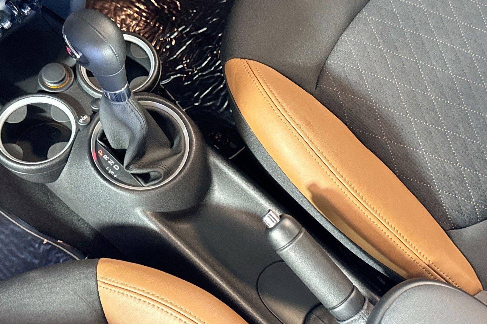 Used 2011 MINI Cooper S image 13