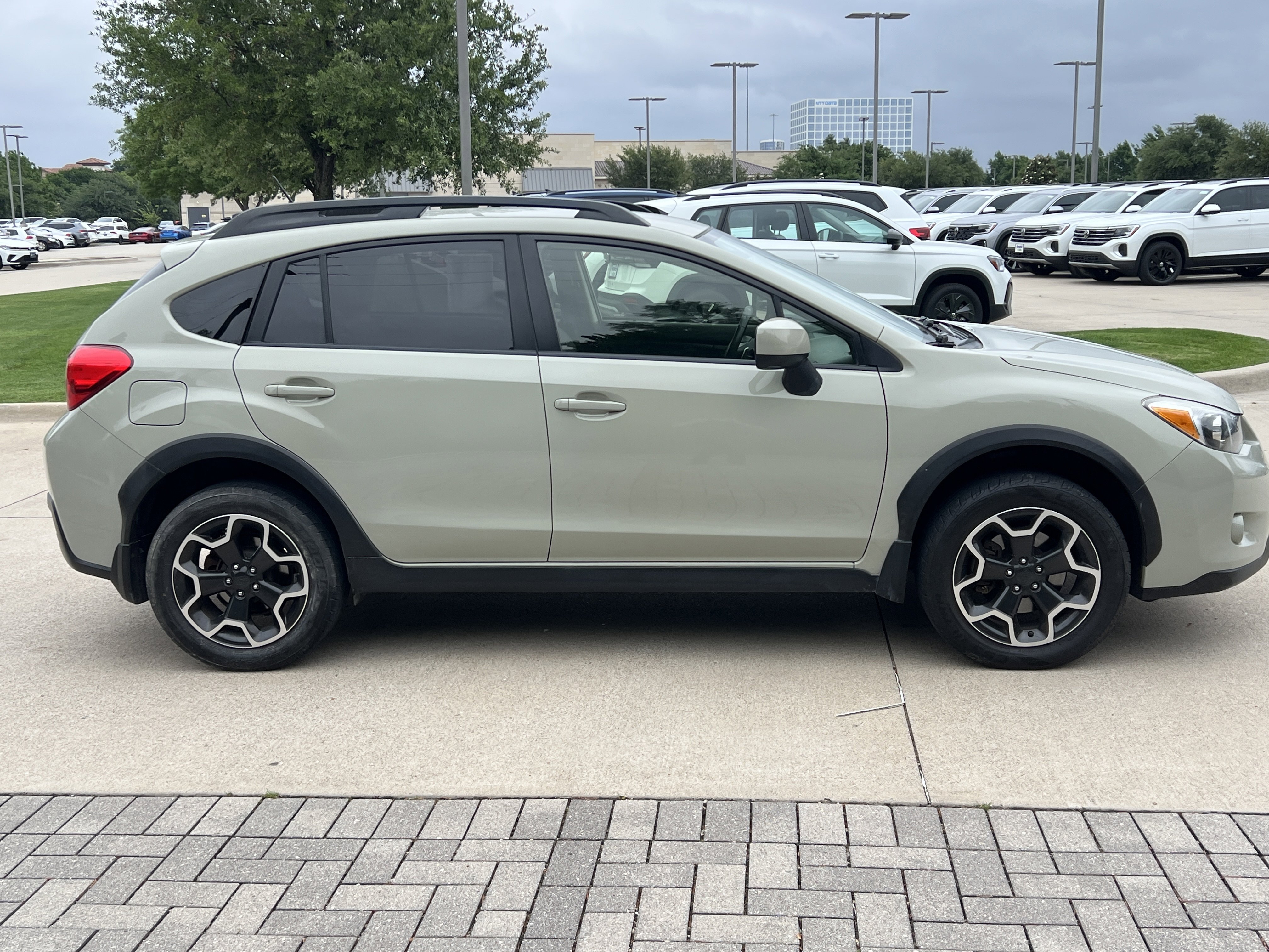 Used 2014 Subaru Crosstrek 2.0i Limited w/ Popular Package #2 AWD/4WD image 11