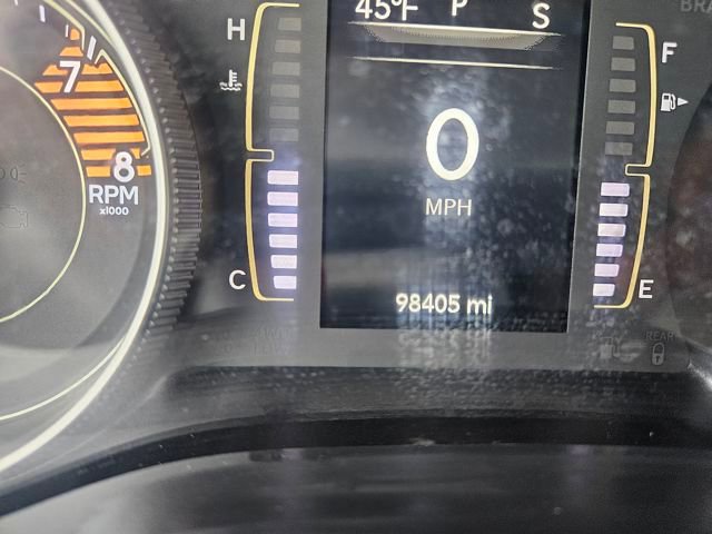 Used 2019 Jeep Cherokee Latitude w/ Popular Appearance Group image 16