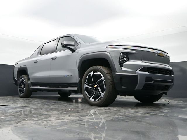New 2026 Chevrolet Silverado EV LT AWD/4WD image 41