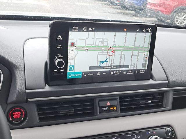 Certified 2025 Honda Pilot Touring image 28