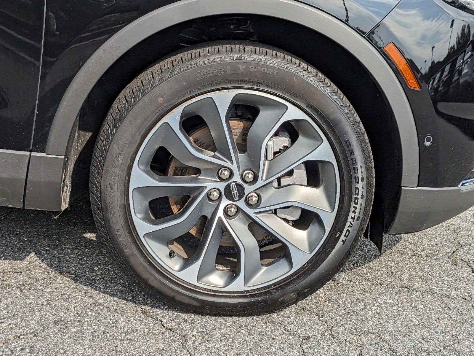 Certified 2023 Lincoln Nautilus Reserve w/ Equipment Group 201A image 13