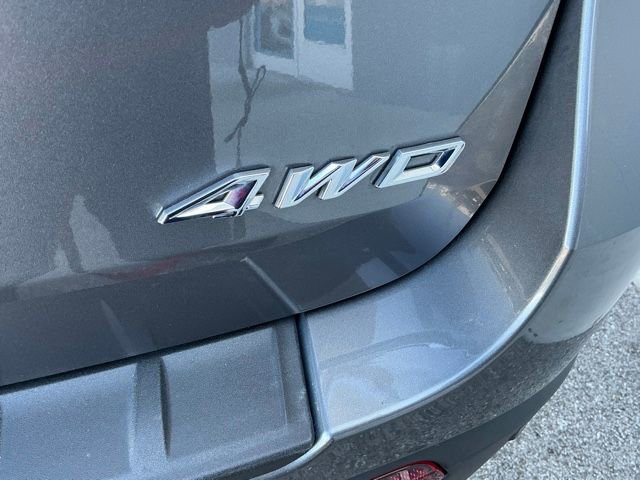 Used 2021 Ford Explorer XLT w/ Equipment Group 202A image 7