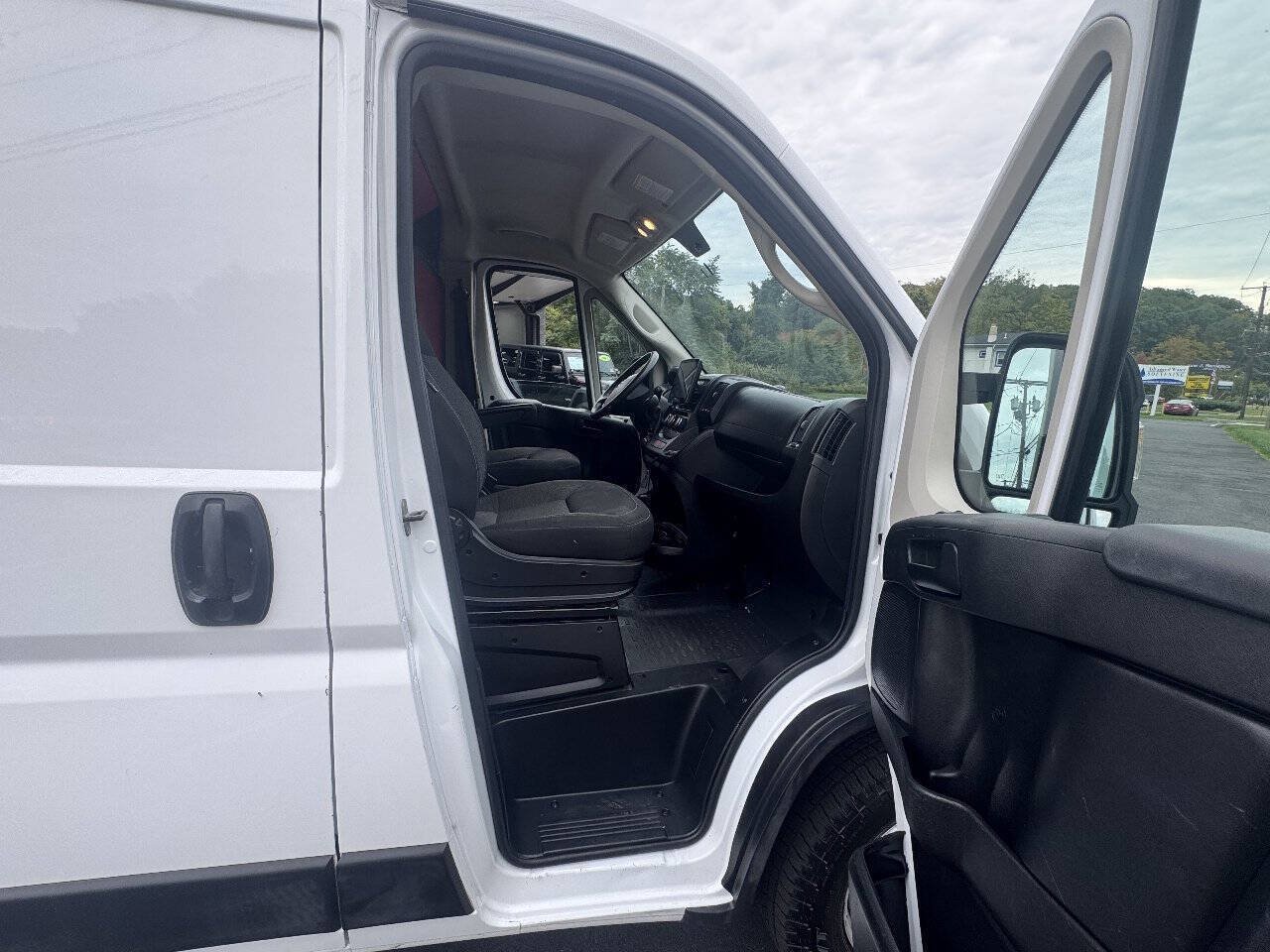Used 2019 RAM ProMaster 1500 FWD image 13