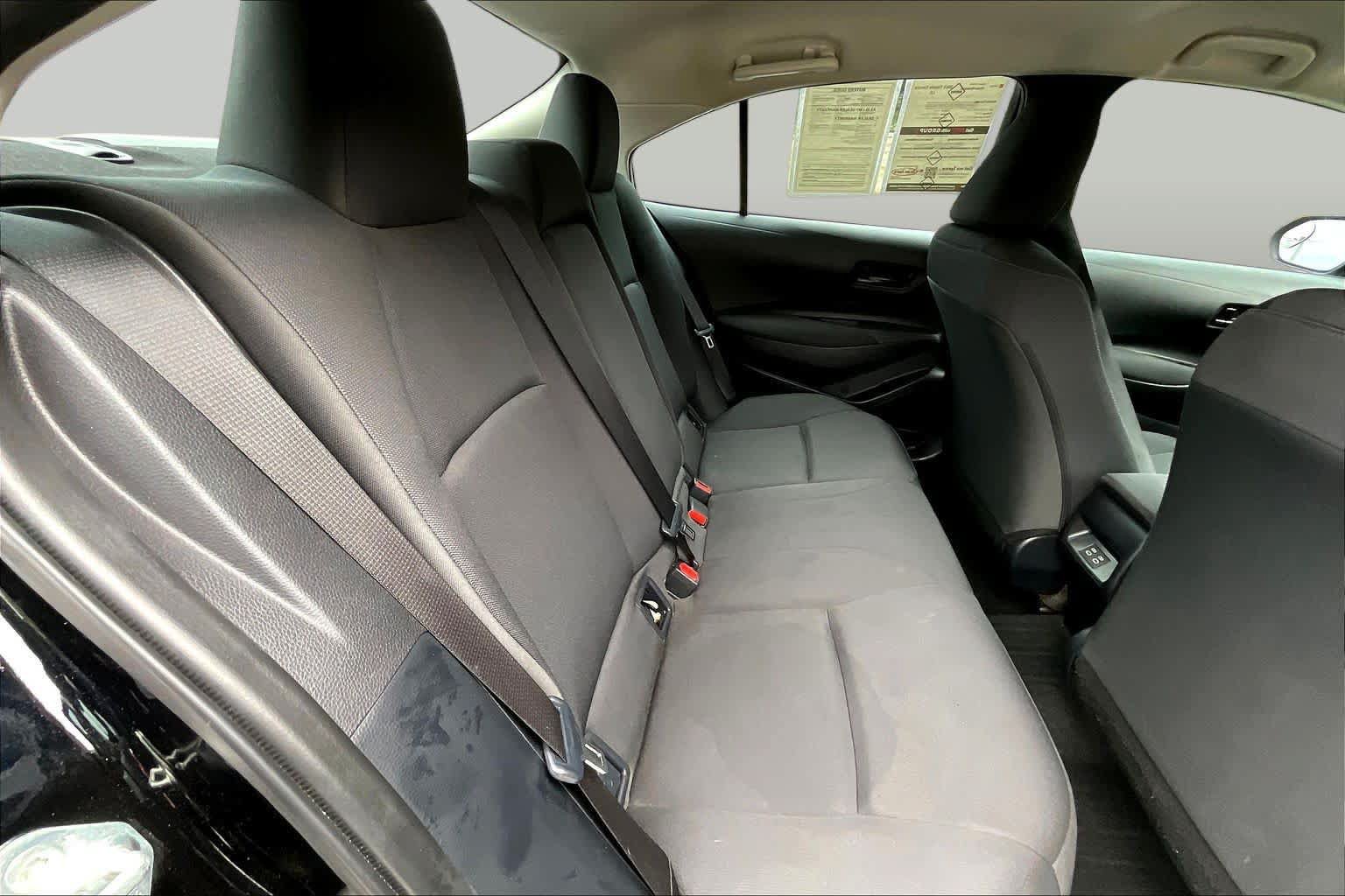 Used 2024 Toyota Corolla LE FWD image 19