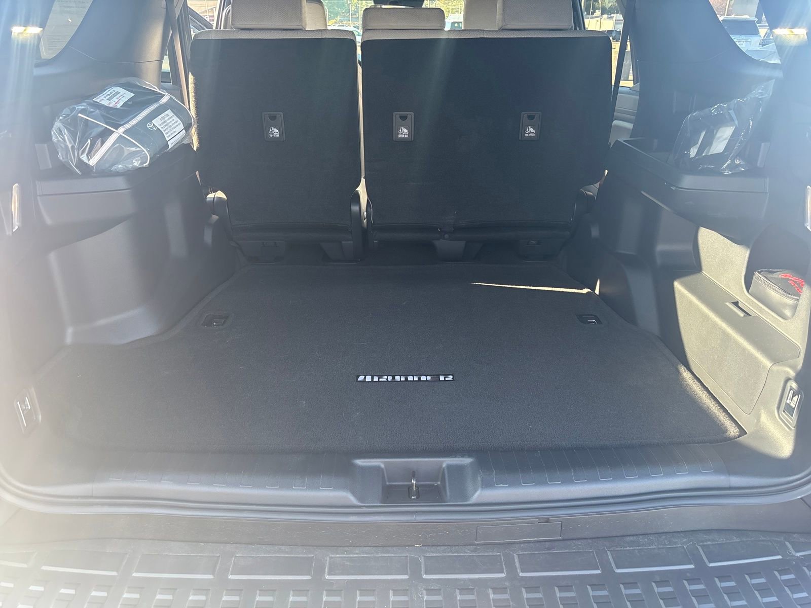 Used 2025 Toyota 4Runner SR5 image 22