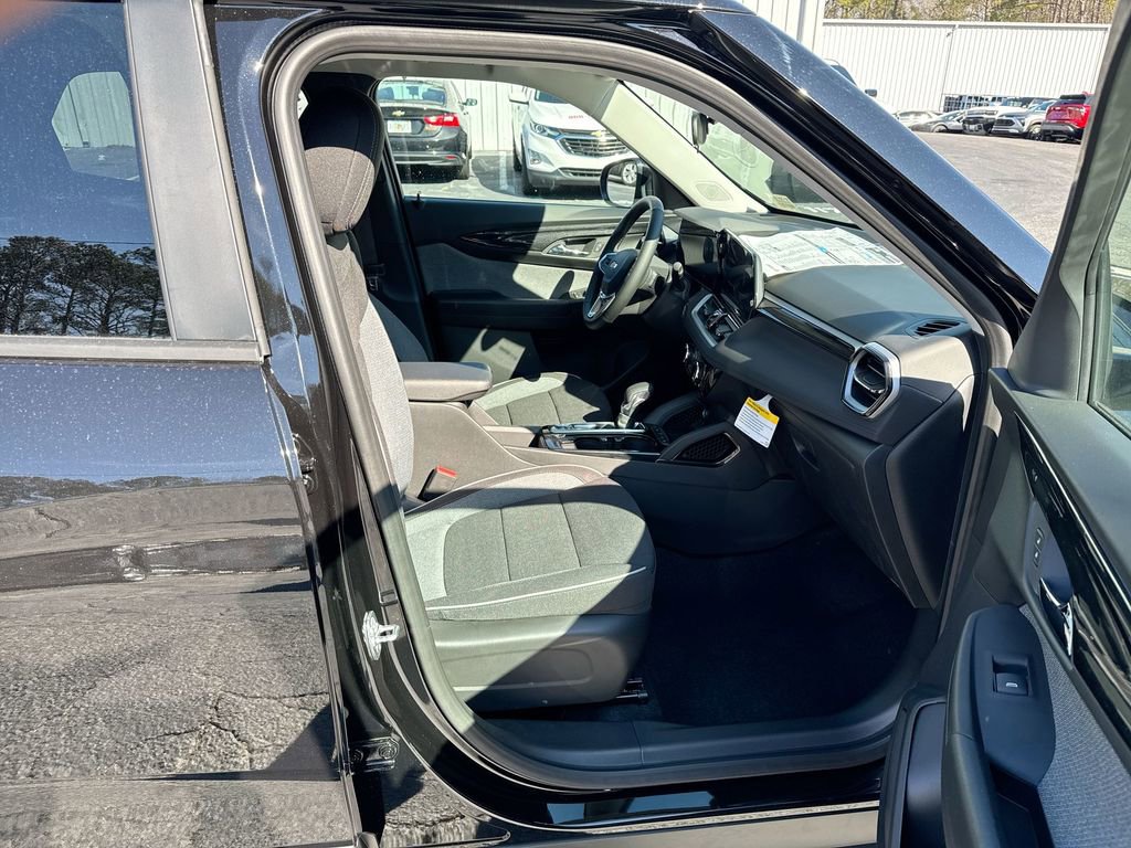 New 2026 Chevrolet TrailBlazer LT w/ LT Cold Weather Package image 31