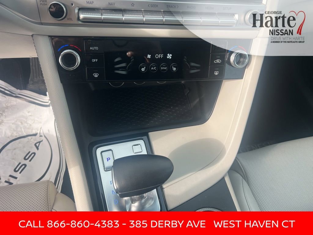 Used 2024 Genesis G70 2.5T image 54