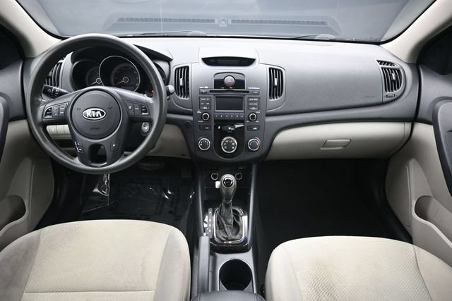 Used 2012 Kia Forte EX w/ Premium Pkg FWD image 18