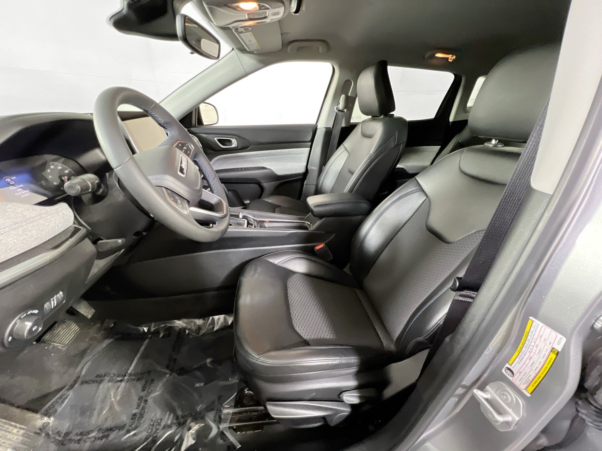 Used 2022 Jeep Compass Latitude AWD/4WD image 19