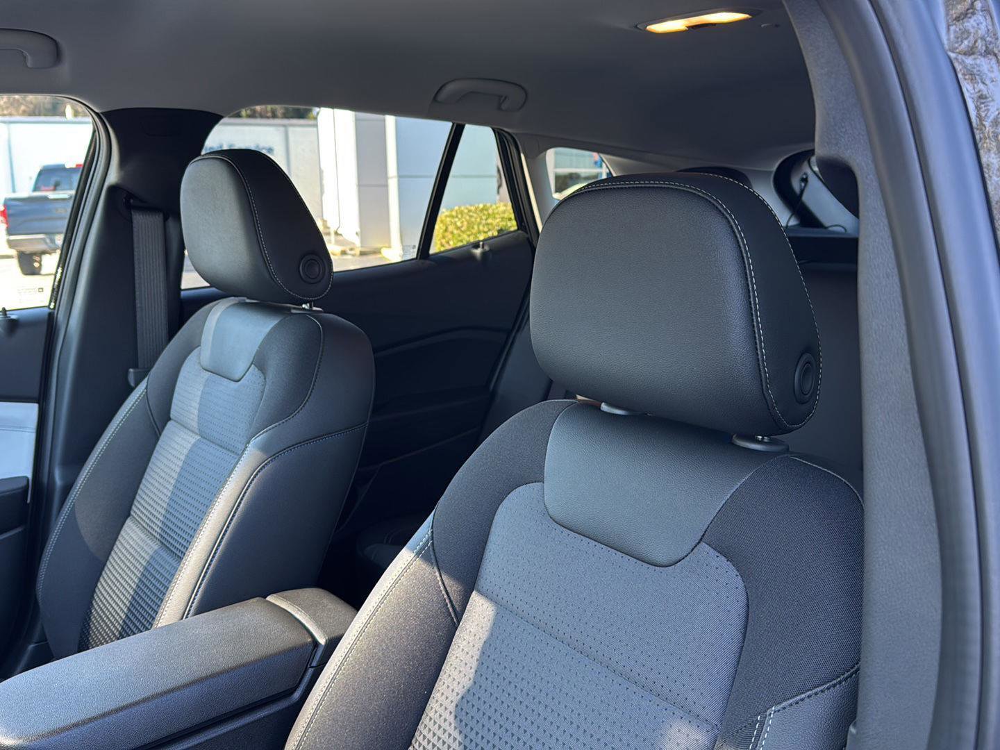 New 2026 Chevrolet Trax LT w/ Driver Confidence Package image 26