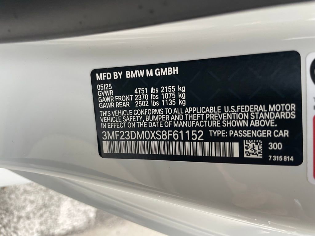 Used 2025 BMW M2 w/ Lighting Package RWD image 31