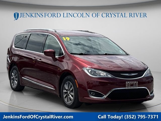 Used 2019 Chrysler Pacifica Touring-L Plus