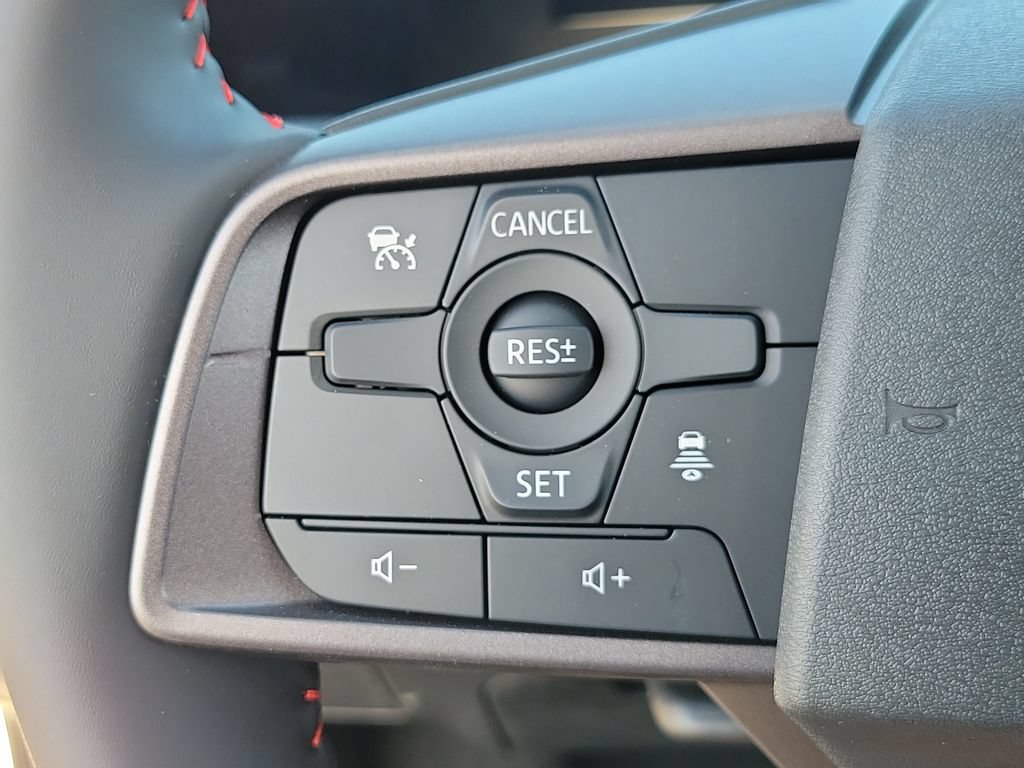 New 2027 Nissan Sentra SR w/ Floor Mat Package FWD image 5