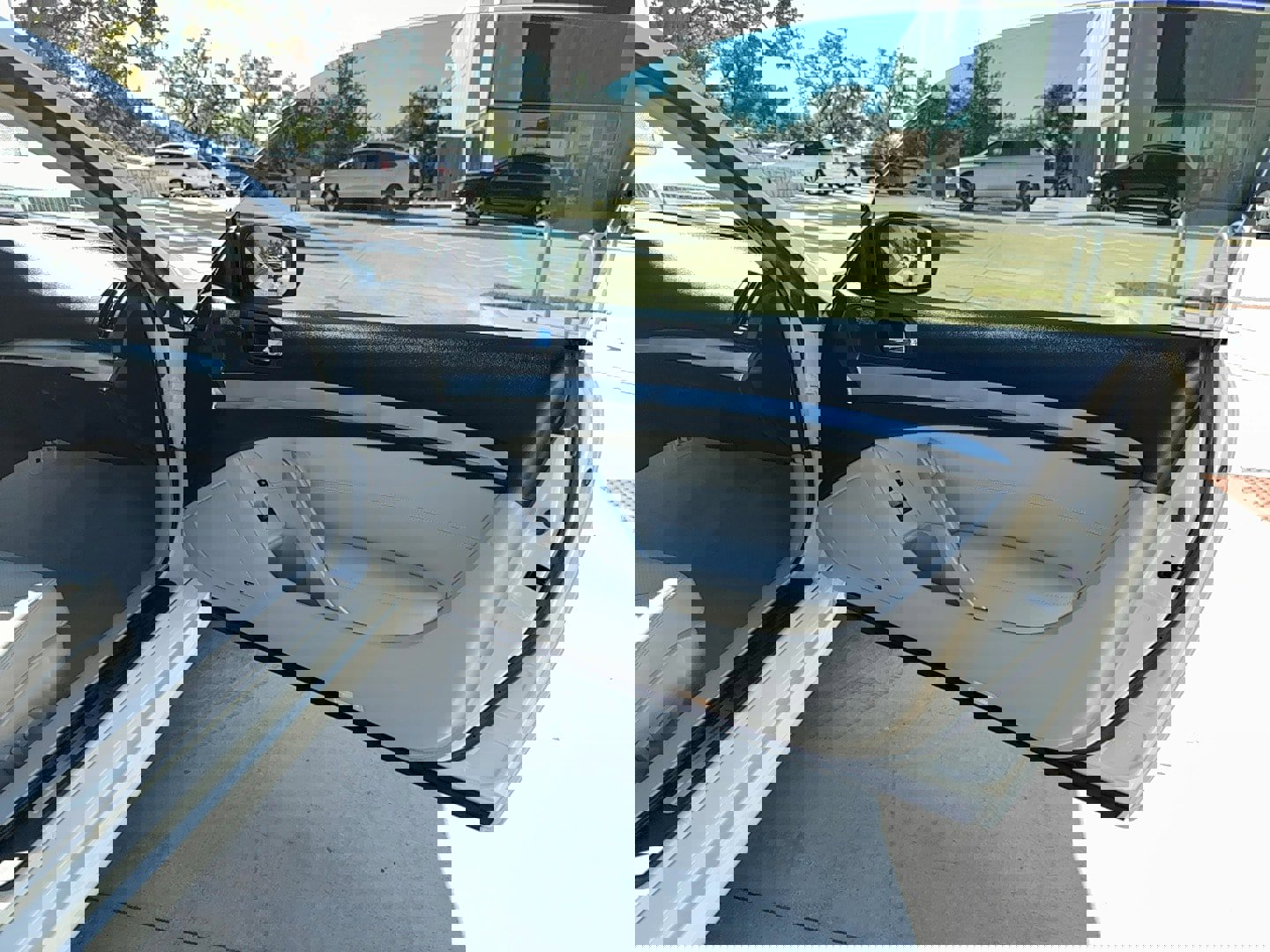 Used 2014 INFINITI Q60 Journey w/ Premium Package image 13