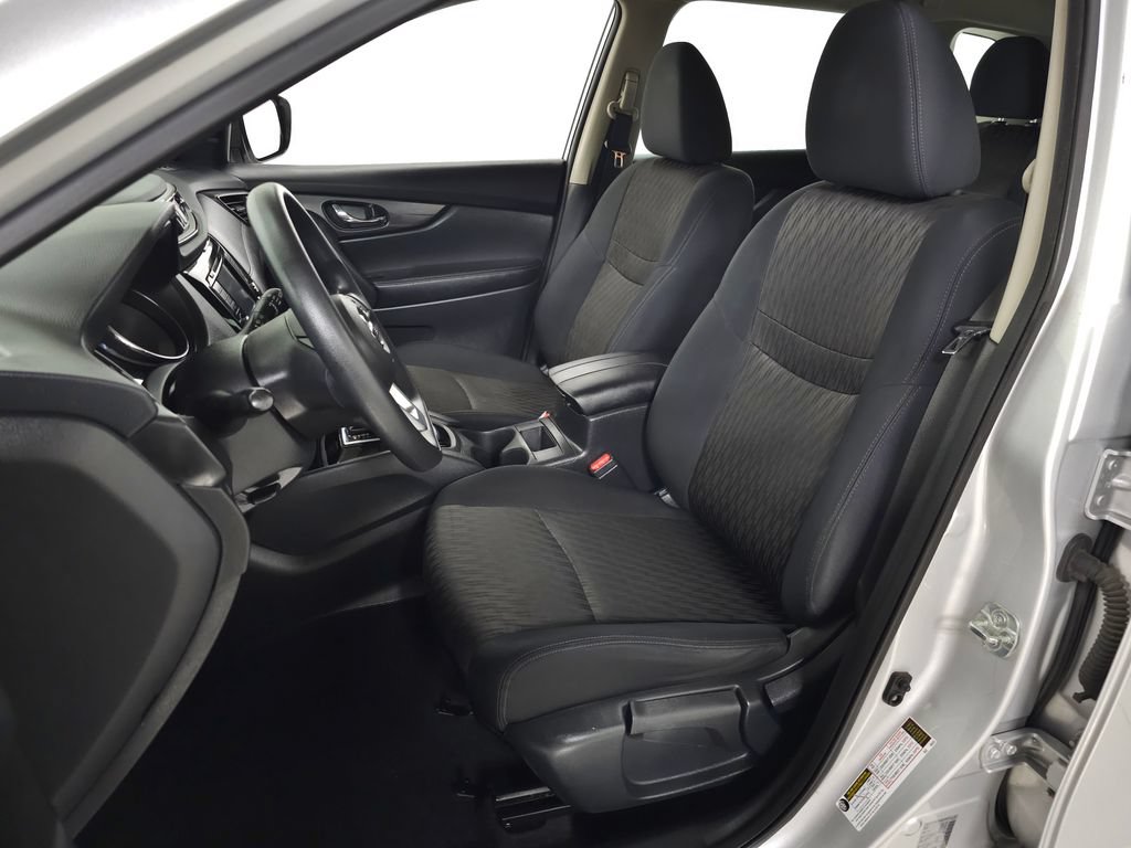 Used 2018 Nissan Rogue S AWD/4WD image 13