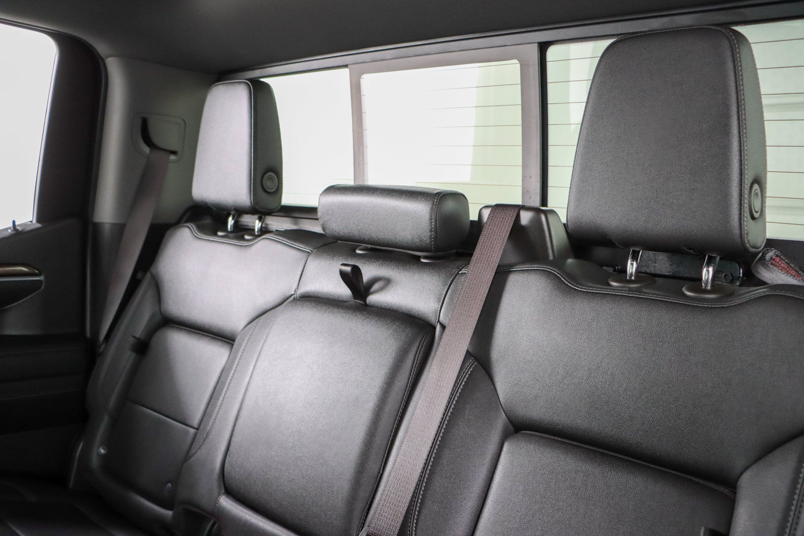 Used 2023 Chevrolet Silverado 1500 RST w/ Redline Edition AWD/4WD image 29