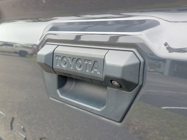 Used 2024 Toyota Tacoma SR5 image 9