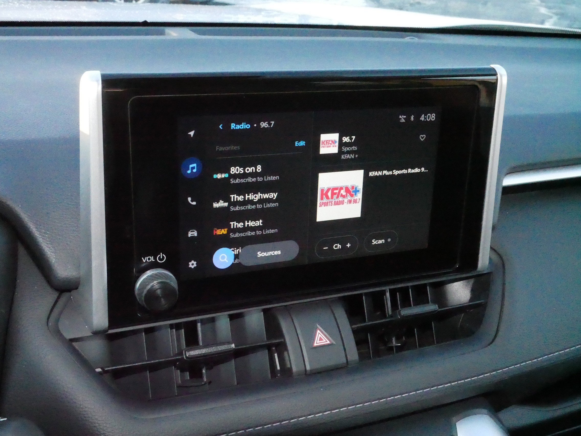 Certified 2025 Toyota RAV4 XLE image 23