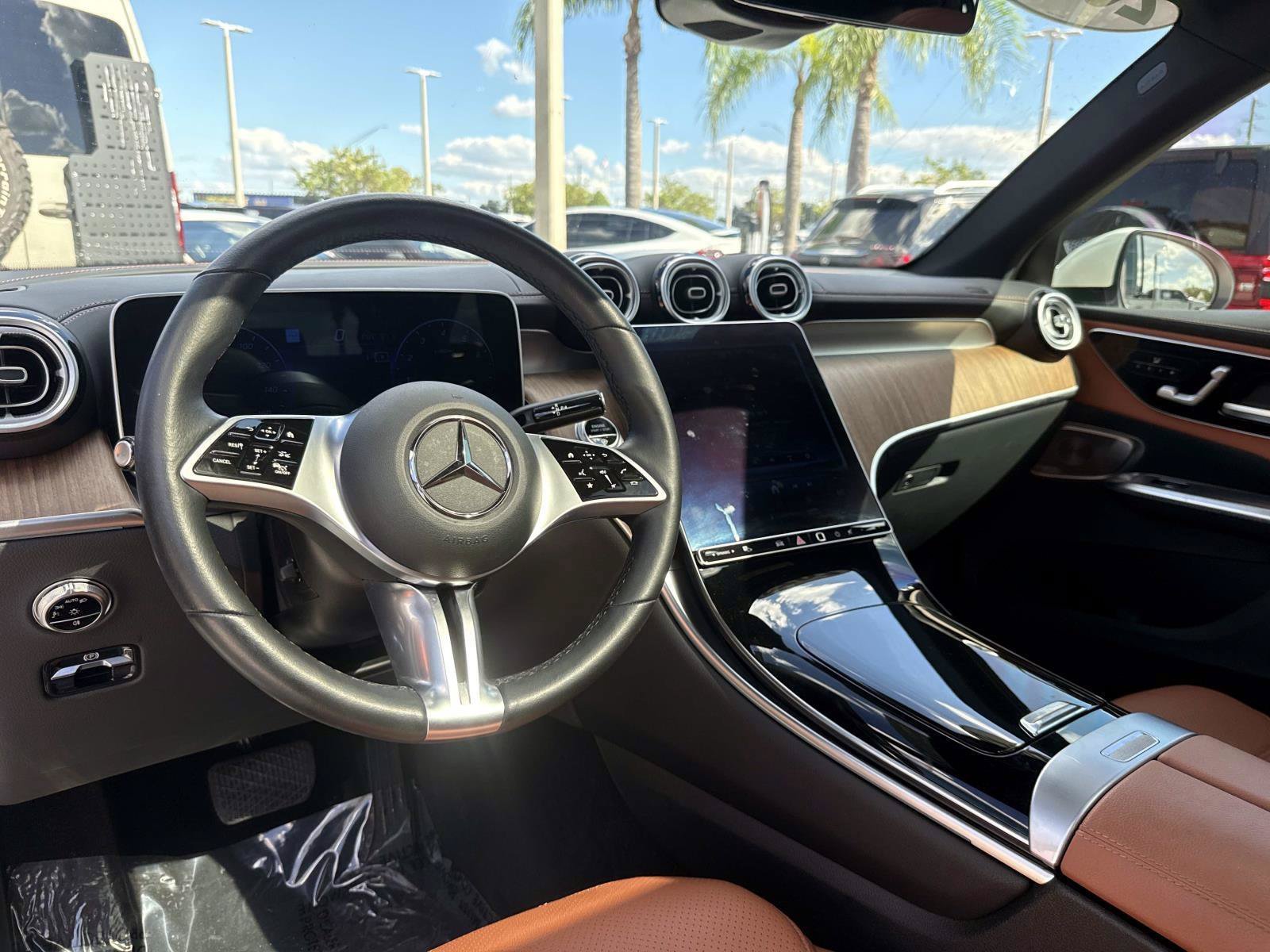 Certified 2023 Mercedes-Benz GLC 300 image 16