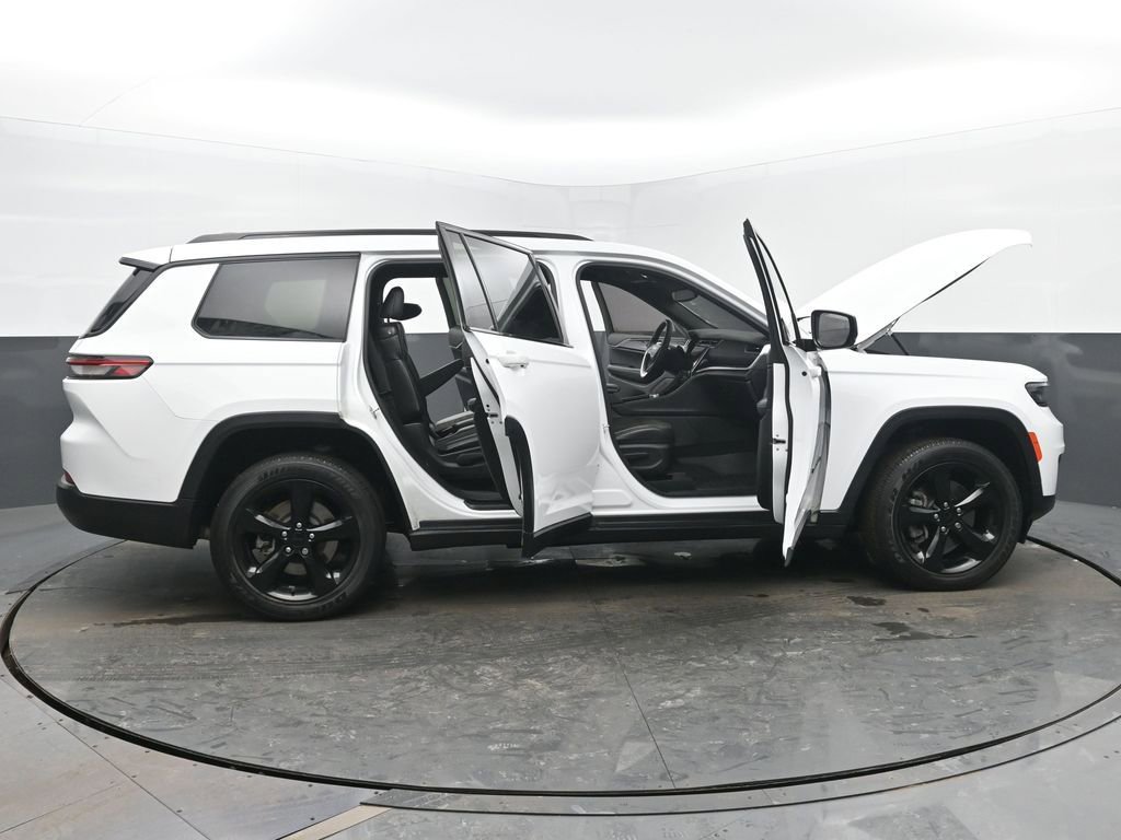 Used 2023 Jeep Grand Cherokee L Altitude image 59