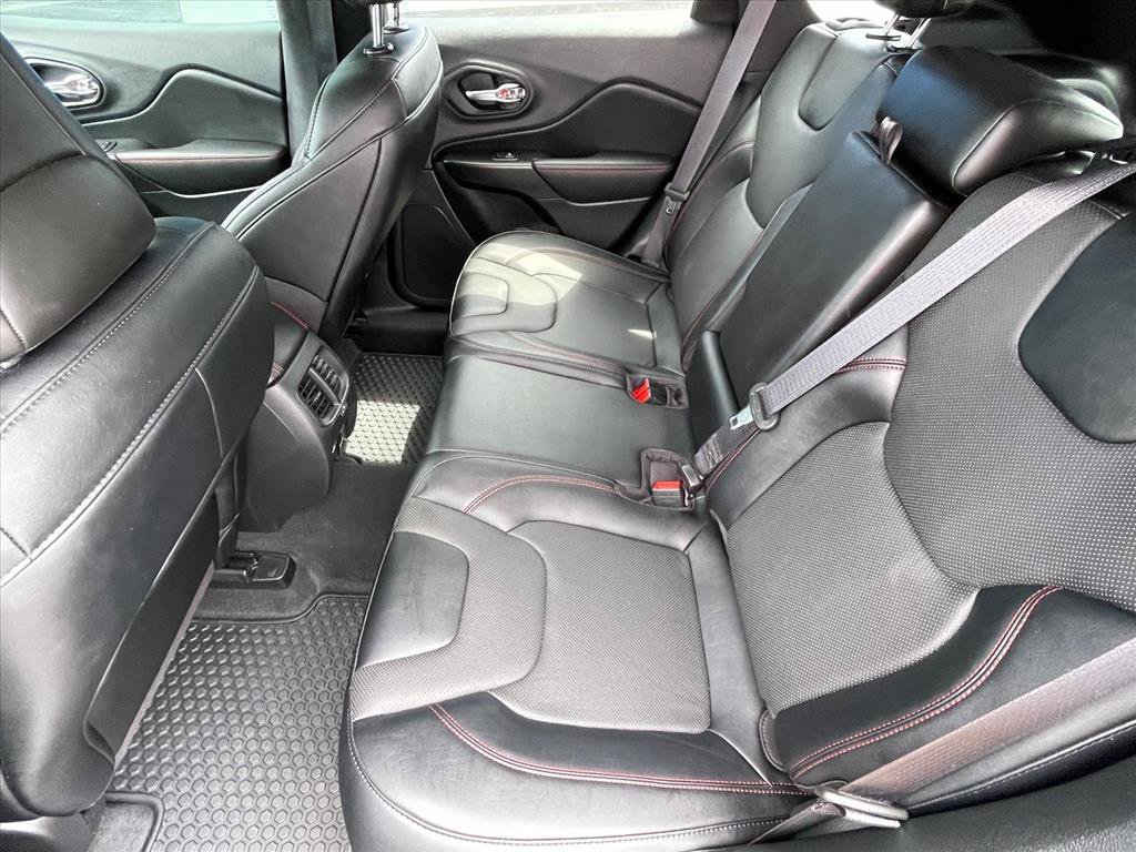 Used 2022 Jeep Cherokee Trailhawk w/ Sound & Nav Group AWD/4WD image 22