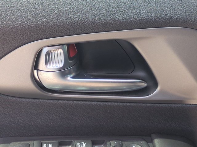 New 2027 Chrysler Pacifica LX FWD image 13