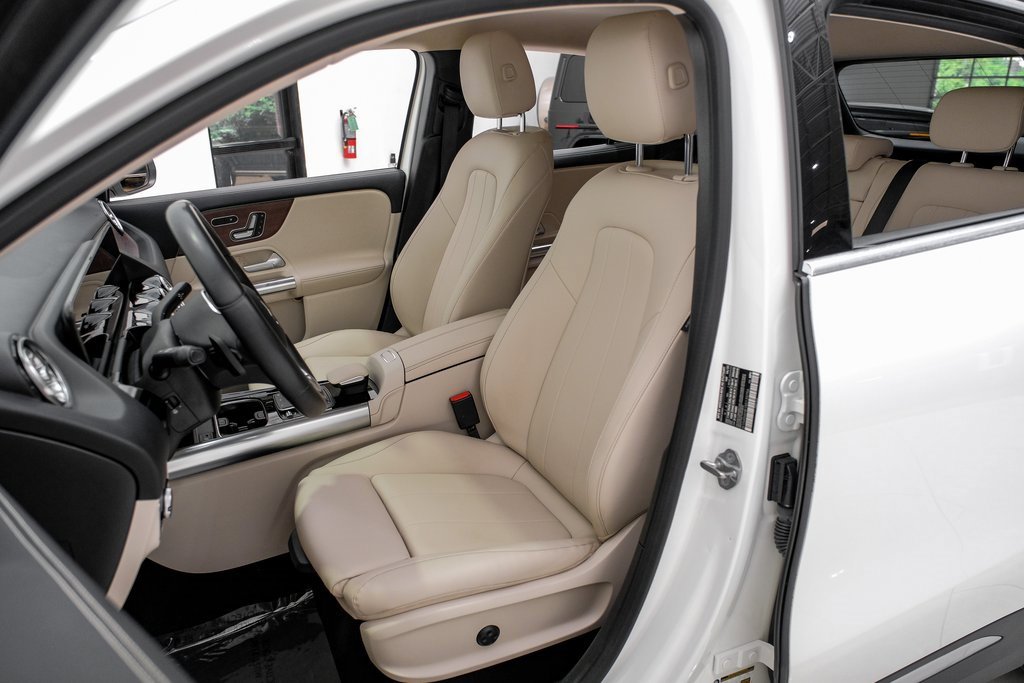 Used 2021 Mercedes-Benz GLA 250 4MATIC image 4