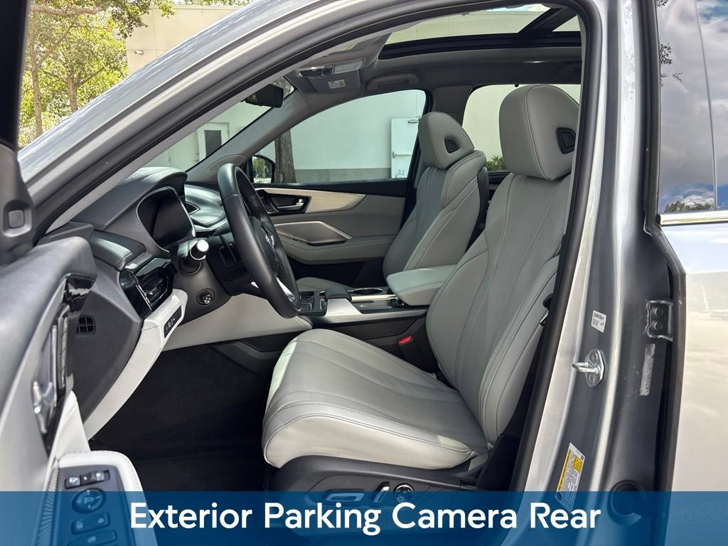 Used 2024 Acura MDX w/ Technology Package FWD image 18