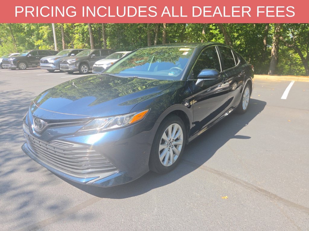 Certified 2020 Toyota Camry LE FWD image 3