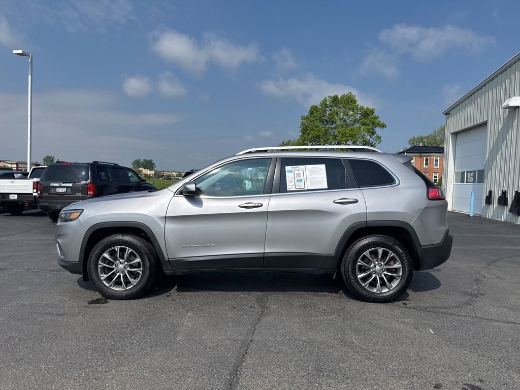 Used 2020 Jeep Cherokee Latitude Plus w/ Cold Weather Group AWD/4WD image 4