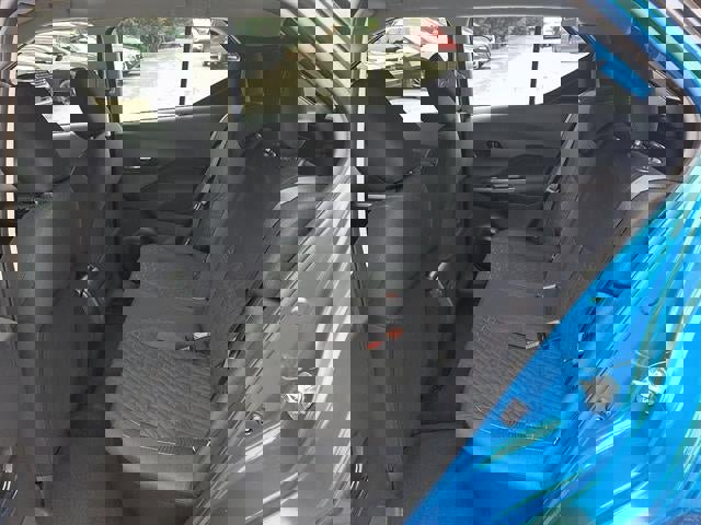 Used 2022 Nissan Kicks SV image 10