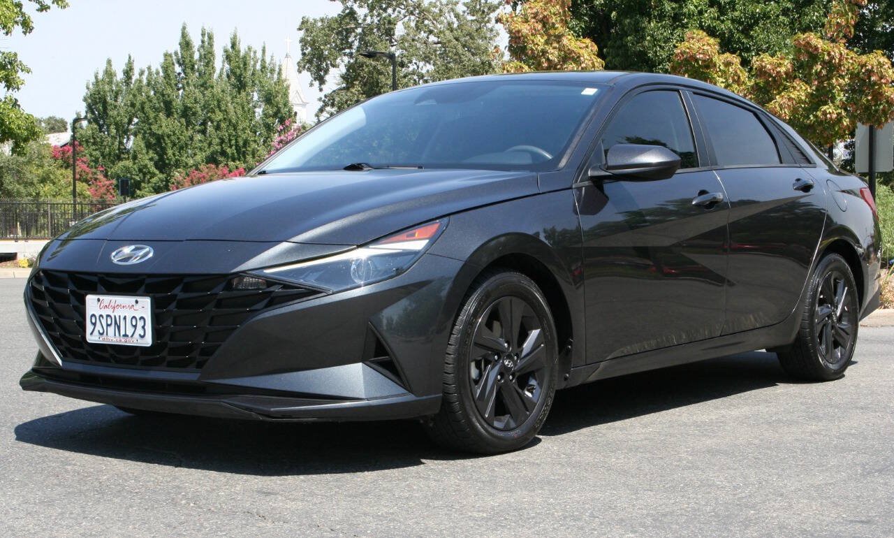 Used 2021 Hyundai Elantra SEL FWD image 9