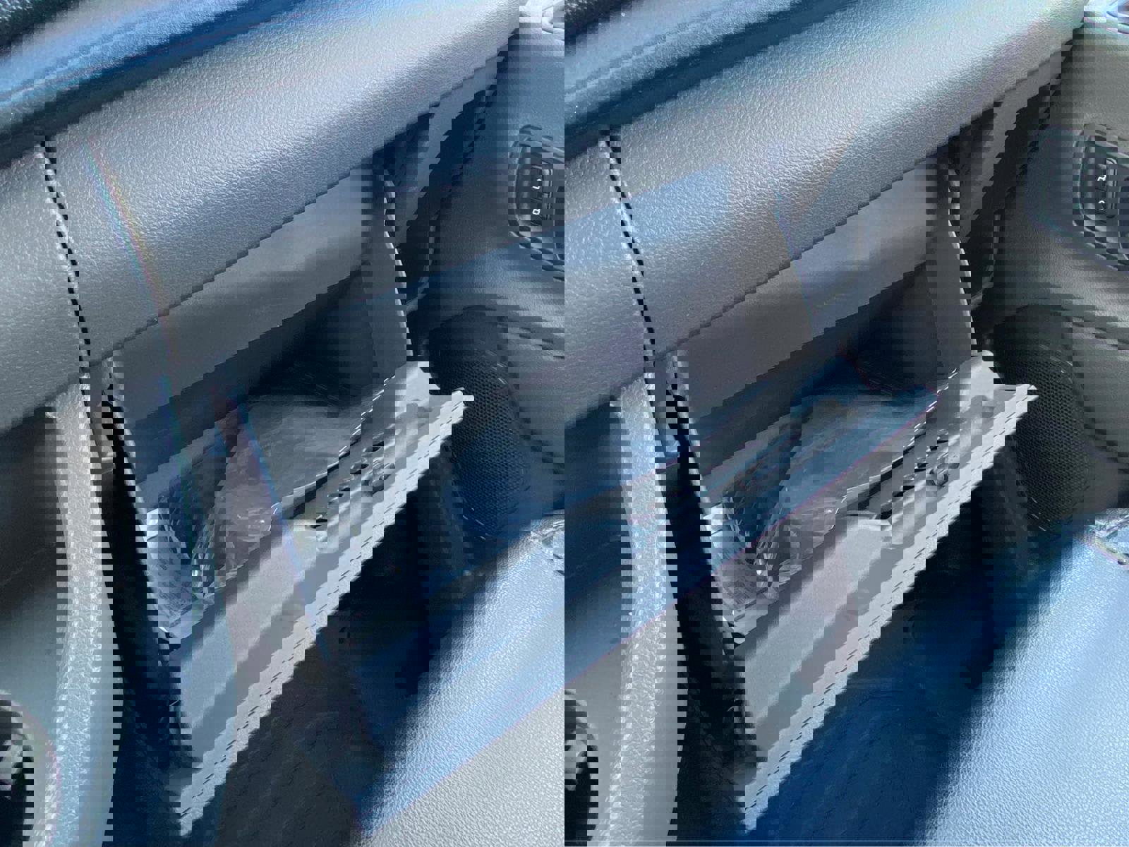 Used 2020 Ford Transit 250 148 High Roof image 40