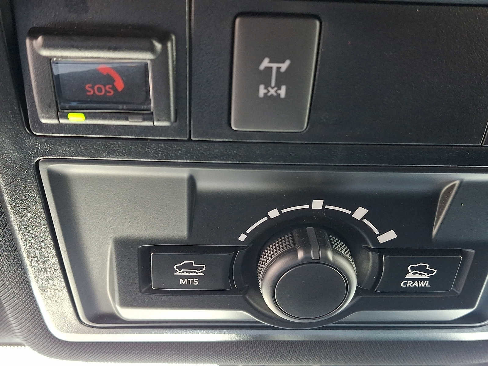 Certified 2020 Toyota Tacoma TRD Off-Road image 25