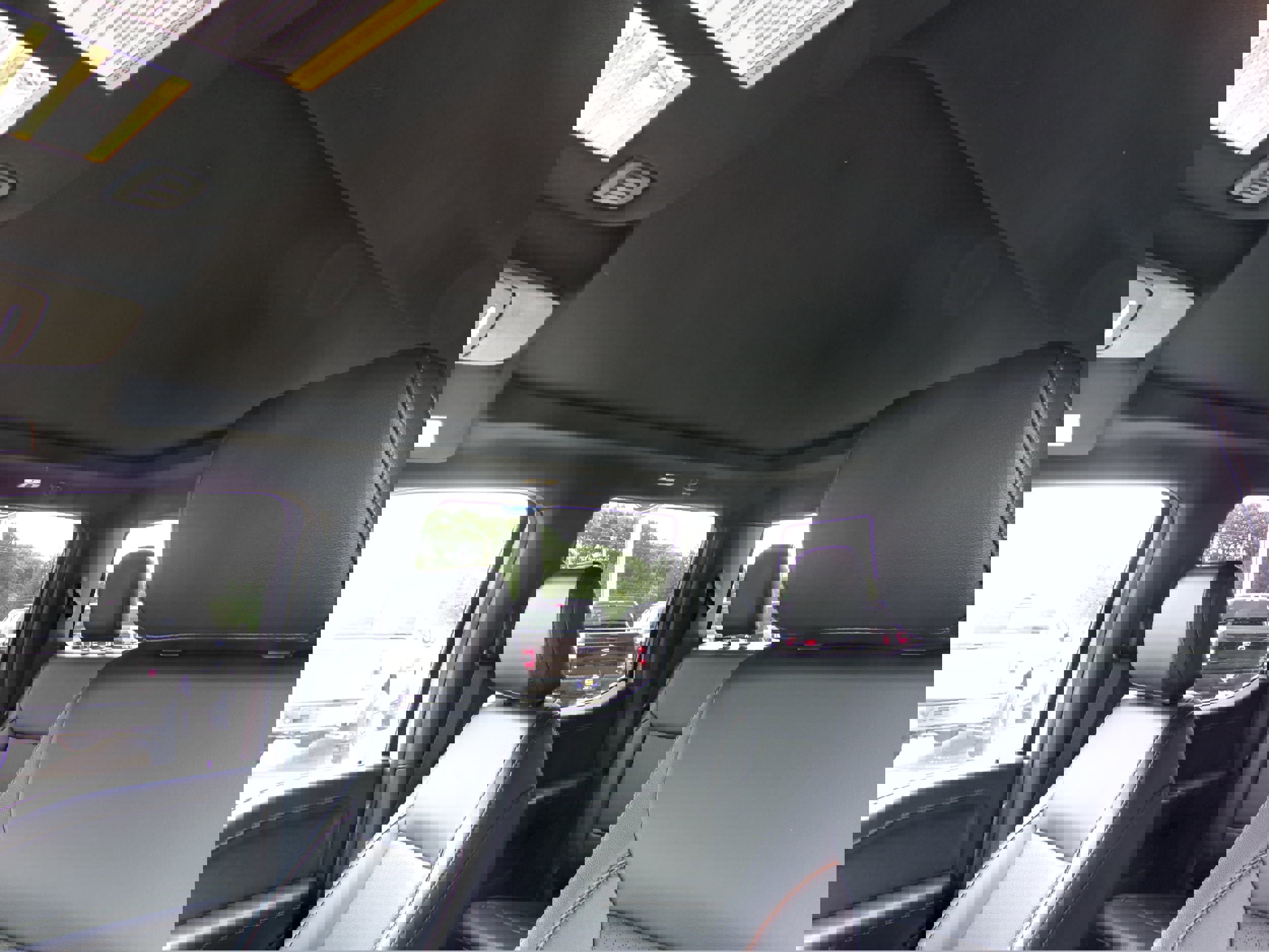 New 2025 Ford F150 Lariat w/ Equipment Group 501A Mid image 14