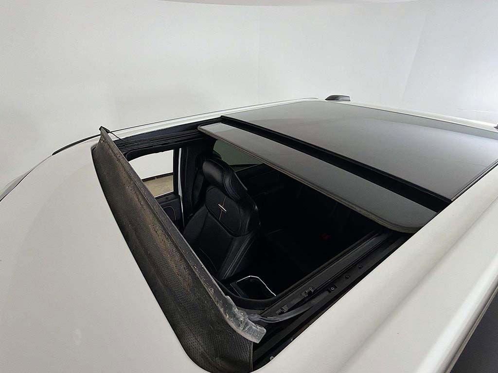 Used 2024 Ford F350 Platinum image 19