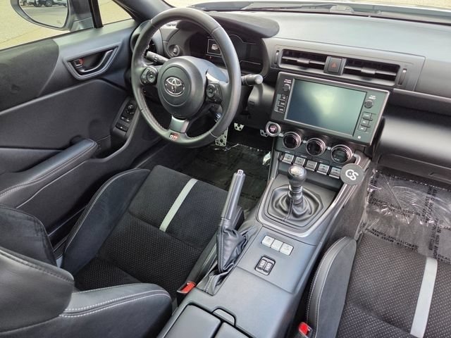 Used 2022 Toyota GR86 Premium w/ GR Appearance Package 1 (TMS RWD image 28
