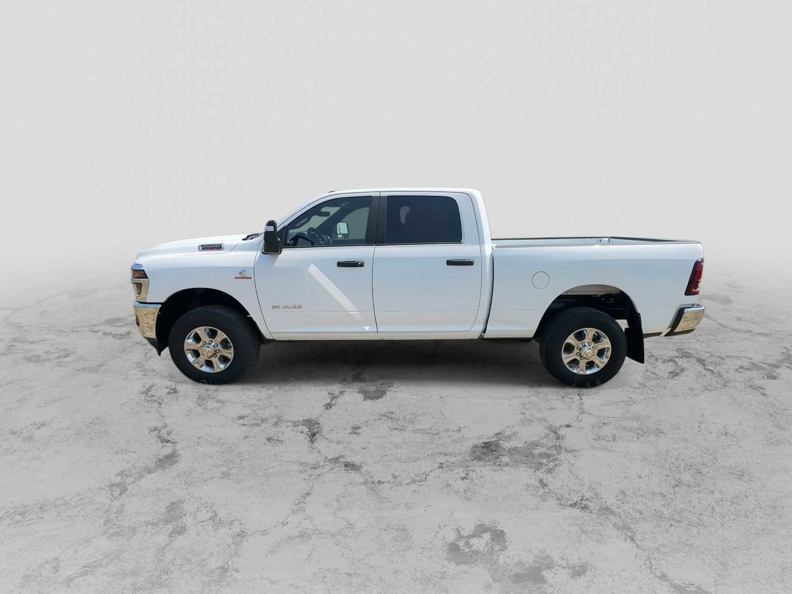 New 2025 RAM 2500 Big Horn AWD/4WD image 5