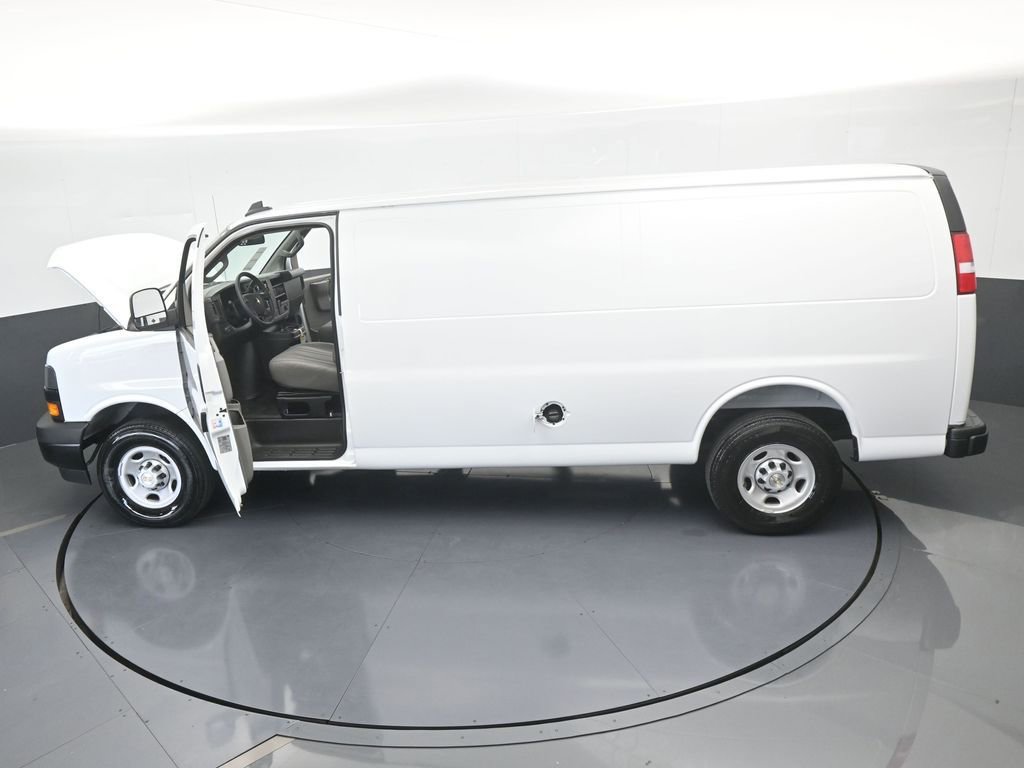 New 2025 Chevrolet Express 3500 Extended w/ Driver Convenience Package RWD image 58