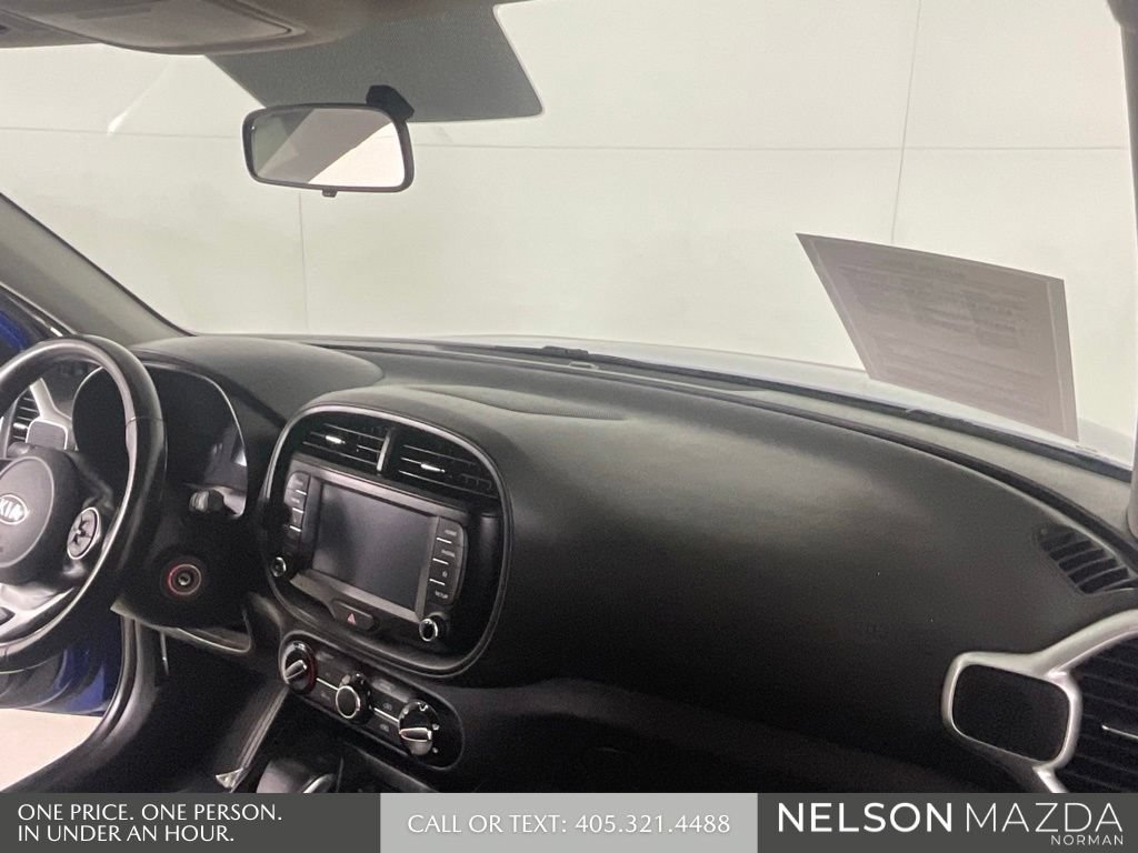 Used 2020 Kia Soul X-Line FWD image 30