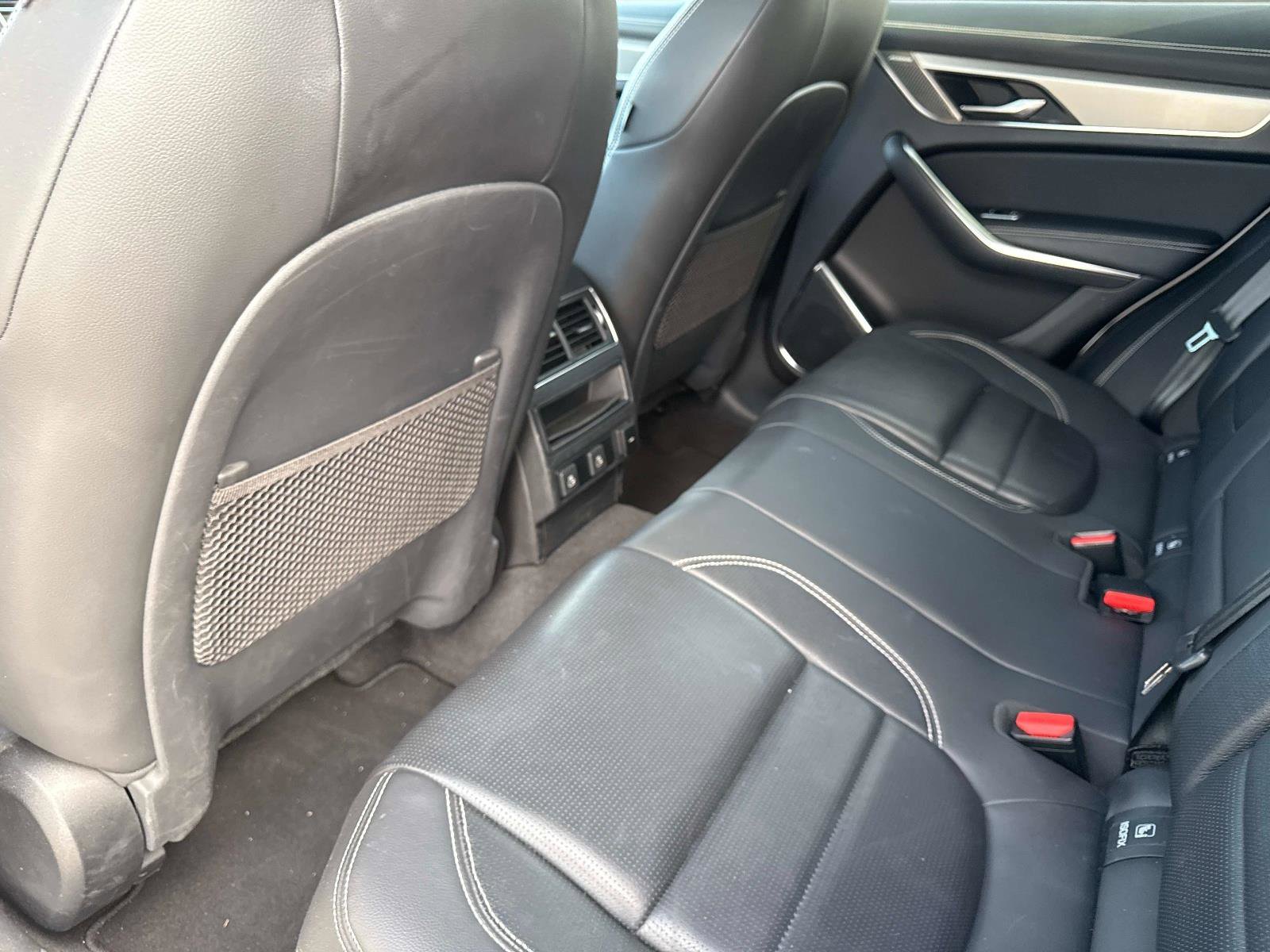 Used 2024 Jaguar F-PACE R-Dynamic S image 16