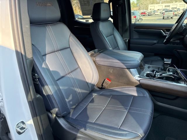 Used 2024 Chevrolet Silverado 1500 High Country w/ Z71 Off-Road Package image 30